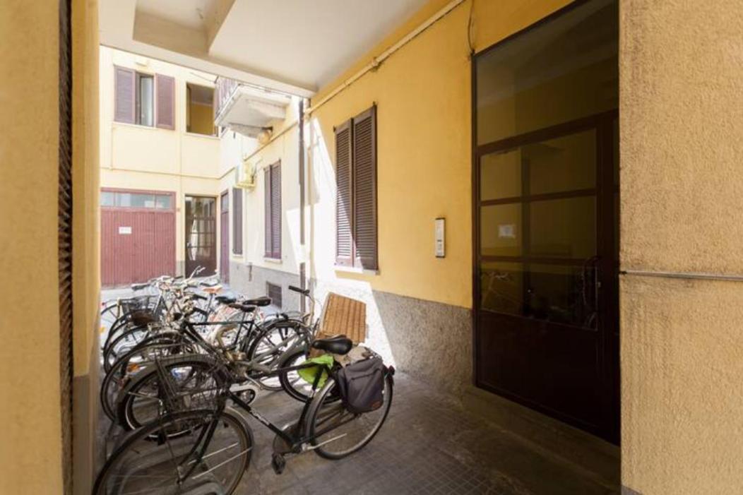 Porta Ticinese Cozy Apartment Con Balcone Milan Exterior photo